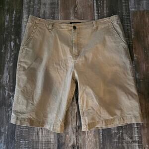 Aeropostale Khaki Flat Front Shorts Men's Size 38